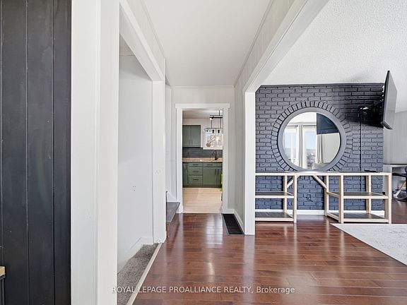 4th image of 2292 Hamilton Rd