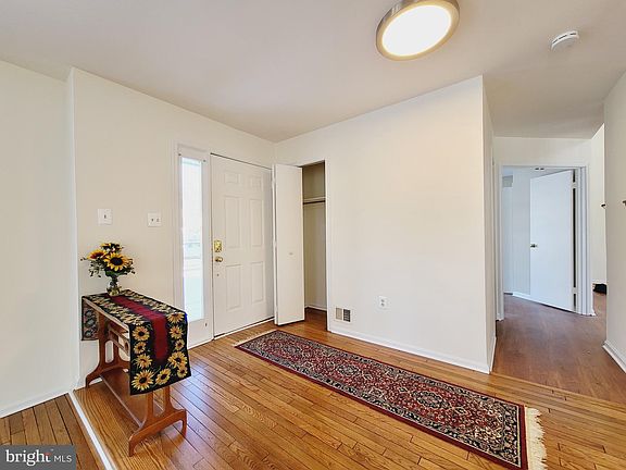 5th image of 4504 Waverly Crossing Ln