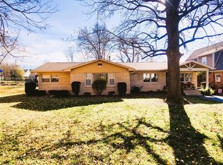 609 E Hendricks St, Greensburg, IN 47240