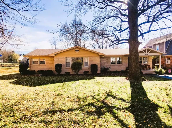 609 E Hendricks St, Greensburg, IN 47240