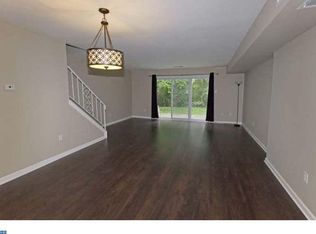 18 Cavendish Dr, Ambler, PA