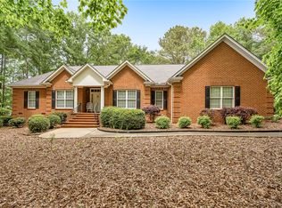 114 Hawnes Pl, Anderson, SC 29621