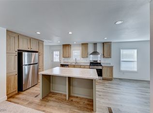 4628 Royal Ridge Way, Las Vegas, NV 89103