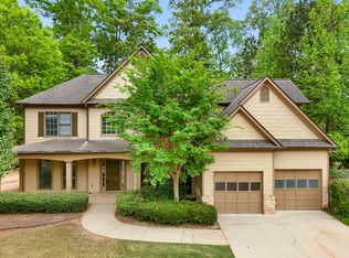 625 Sentry Ridge Xing, Suwanee, GA 30024