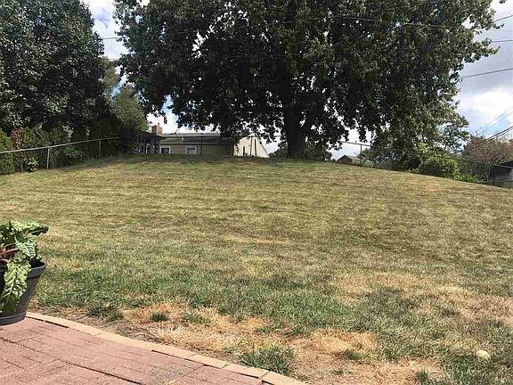 5th image of 2612 Southridge Dr