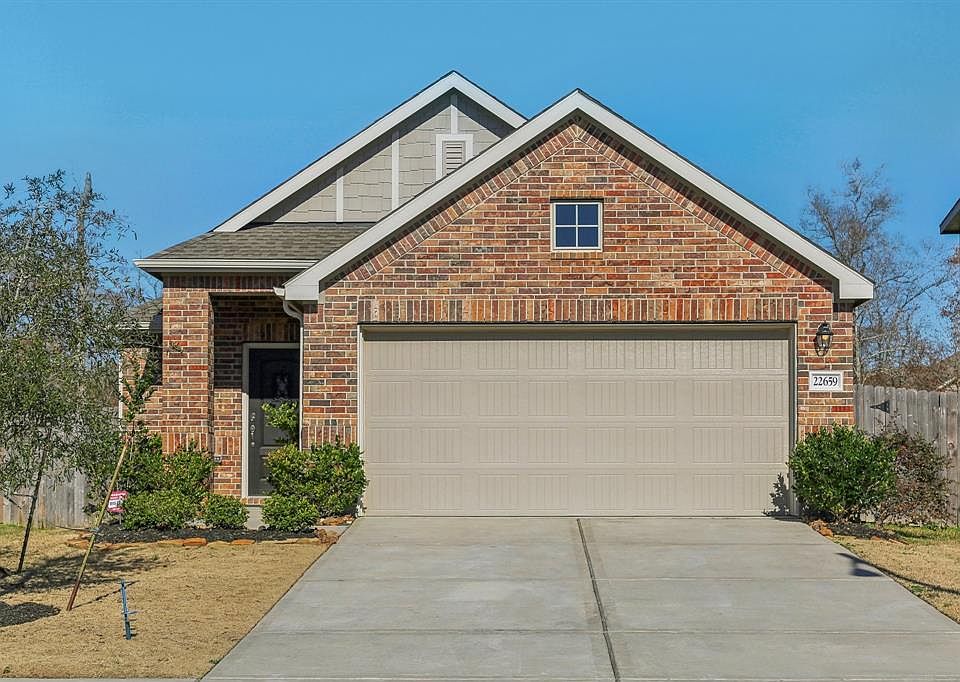 1st image of 22659 Bolanzo Lane