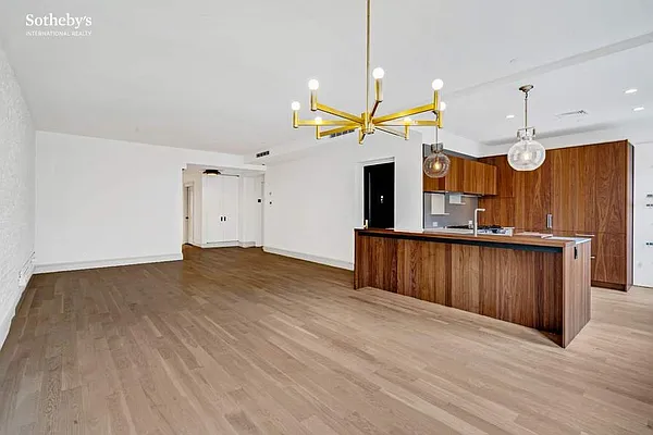 Rented by Sotheby's International Realty | media 4