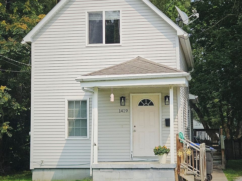 1st image of 1419 E 15th St