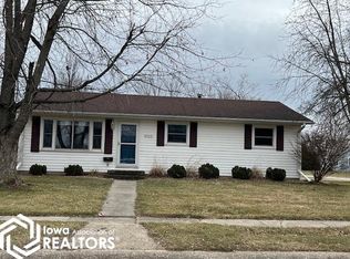 800 E Cedar Ln, Mount Pleasant, IA 52641