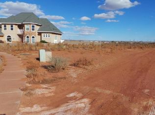 1865 Round House Dr, Winslow, AZ 86047