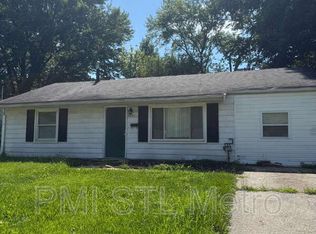 9831 Lorna Ln, Saint Louis, MO 63136