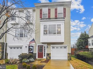 3853 Watkins Mill Dr, Alexandria, VA 22304