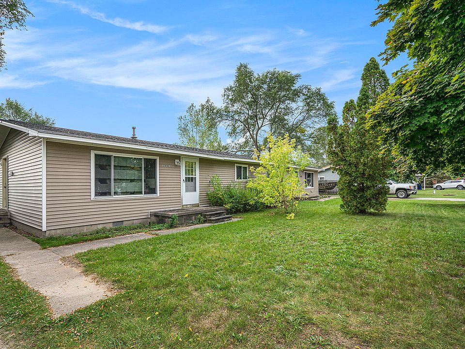 1st image of 2883-2885 Princeton Dr
