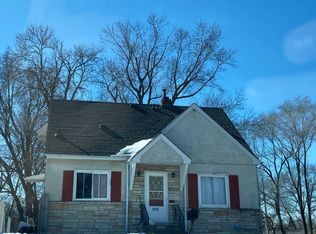 1602 Bush Ave, Saint Paul, MN 55106