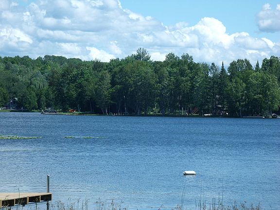 3rd image of 15239 Valley Dr #44