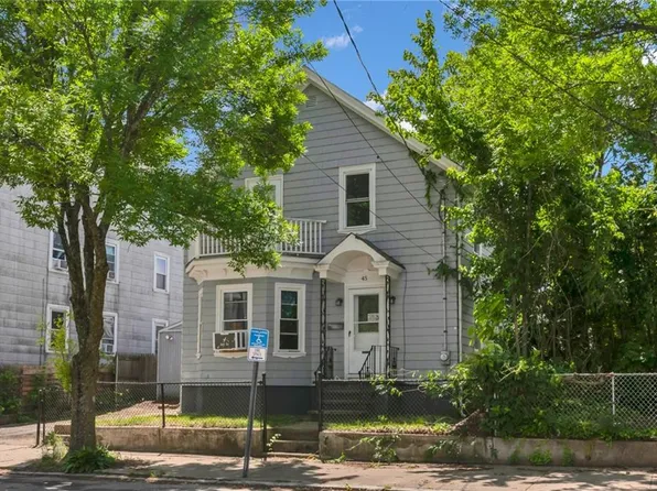 45 Arch St, Pawtucket, RI 02860