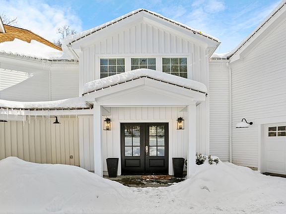 1279 Smith Ridge Road