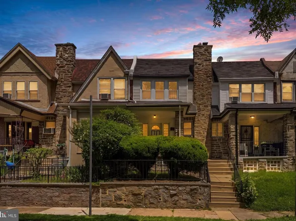 1743 W Colonial St, Philadelphia, PA 19126