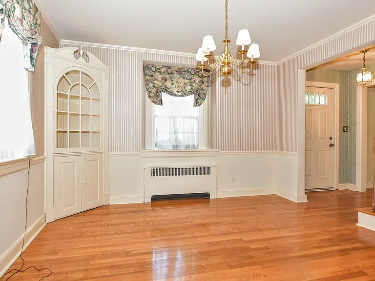161 Wyckoff Ave — Photo 6