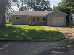 2239 S Millwood Ave, Wichita, KS 67213