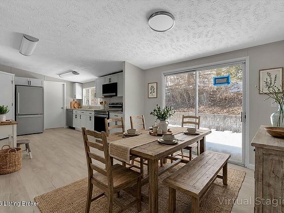 4th image of 430 Cook Rd