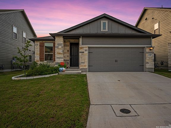 4th image of 13307 Badlands Bend