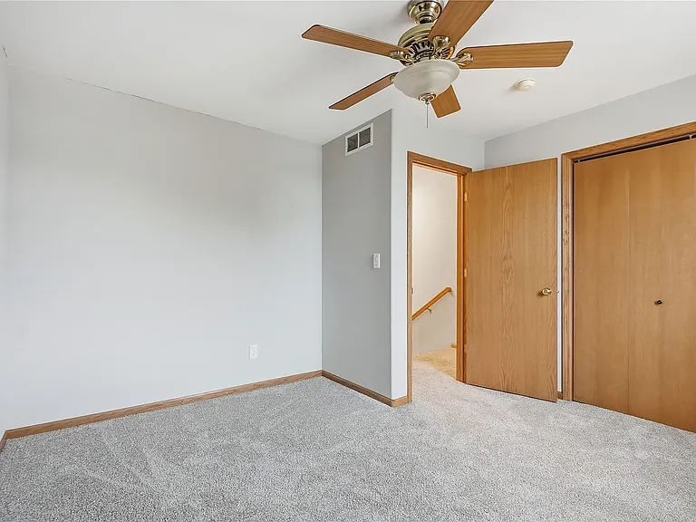 660 Magnolia Ln #2 — Photo 14