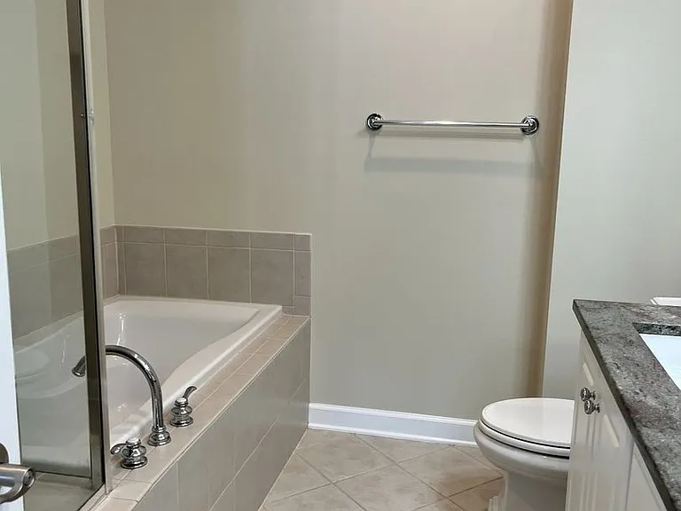 711 Carpenter Rd — Photo 16