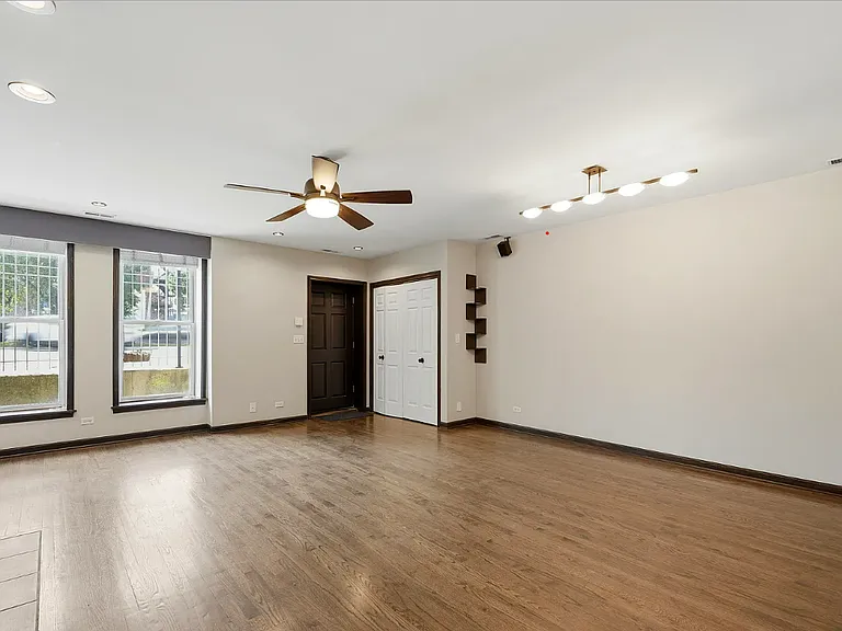 619 N Racine Ave #1 — Photo 13