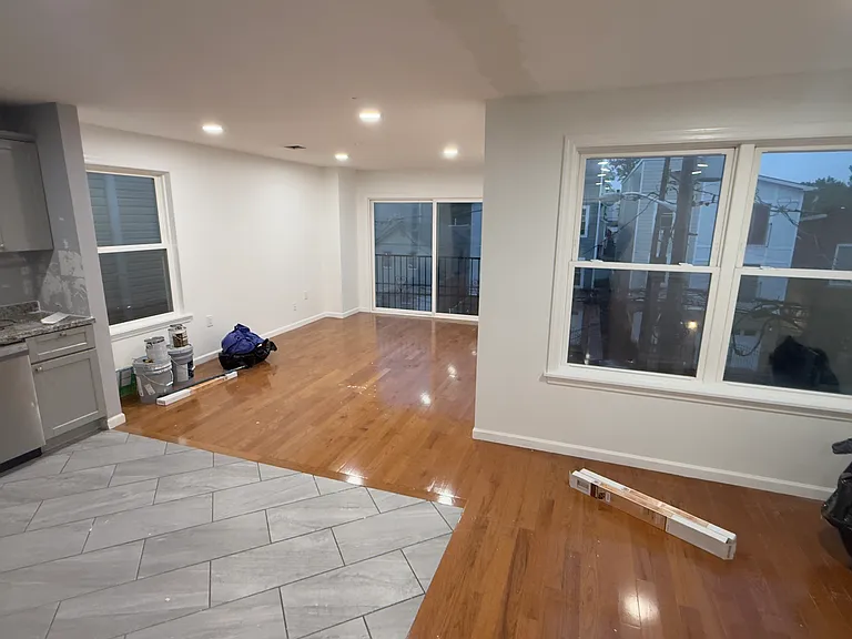 499 S 18th St #B — Photo 3