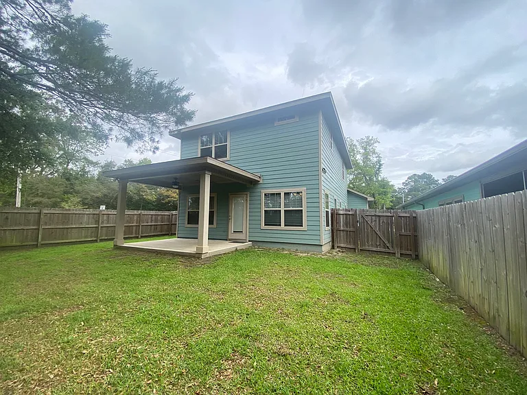 8461 Laredo St — Photo 56