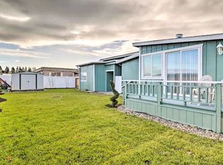 11859 NE Chateau Dr #29, Woodburn, OR 97071
