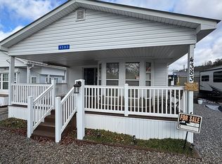 4383 Riverbank Run, Hiawassee, GA 30546