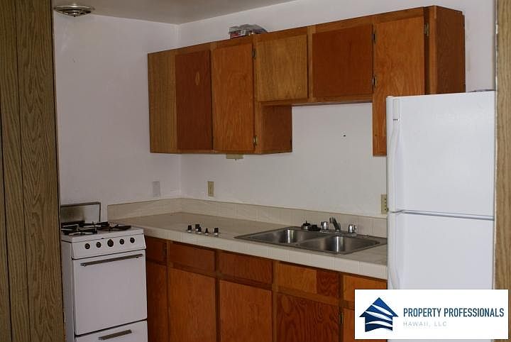 1st image of 485 Waianuenue Ave APT G239