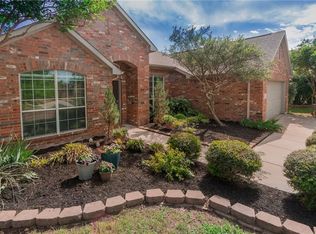 745 Catalpa Rd, Saginaw, TX 76131