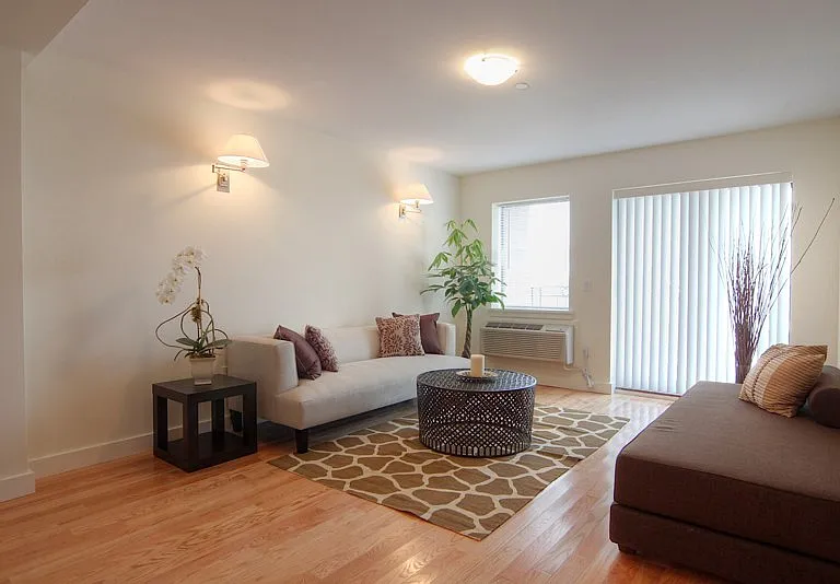 31-35 31st St #305 — Photo 3