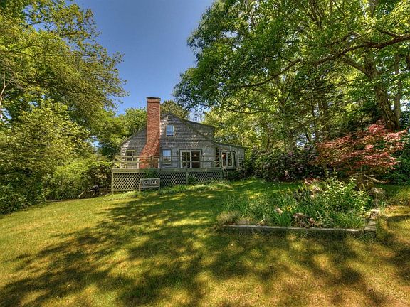 4th image of 111 Acorn Drive
