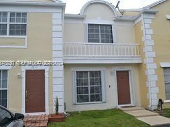 2864 S Edgehill Ln #2864, Hollywood, FL 33026