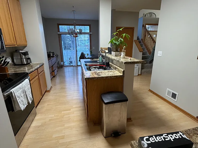 17926 Linwood Ct — Photo 1