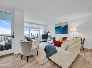 1 Scenic Dr #PENTHOUSE 11, Highlands, NJ 07732