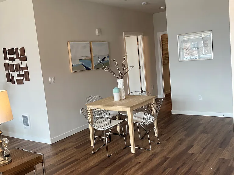 Marquee Apartments — Photo 40