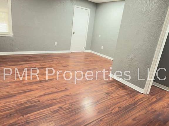 3rd image of 1815 NW Smith Ave