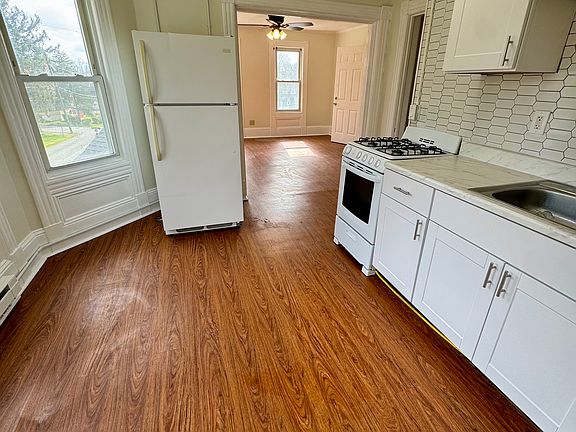 2nd image of 11 Pleasant Ave #2