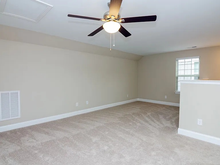 2045 Moultrie Cir — Photo 14