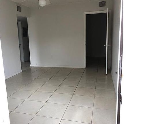 2nd image of 421 NW 7th Ter APT 4