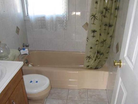 5th image of 4820 McKinley Ave