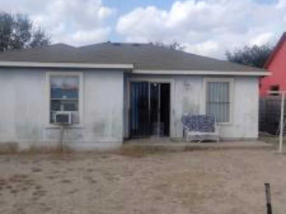 1st image of 3615 Nubes Dr