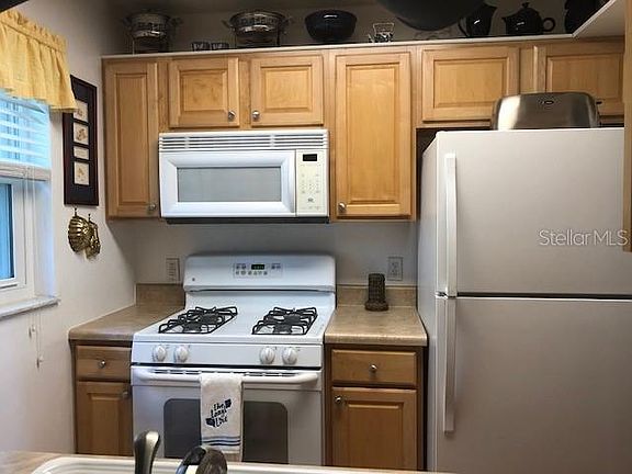 3rd image of 5725 80th St N Unit 416