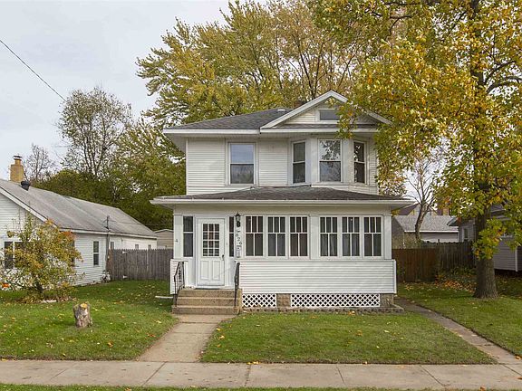 2nd image of 826 S 36th St