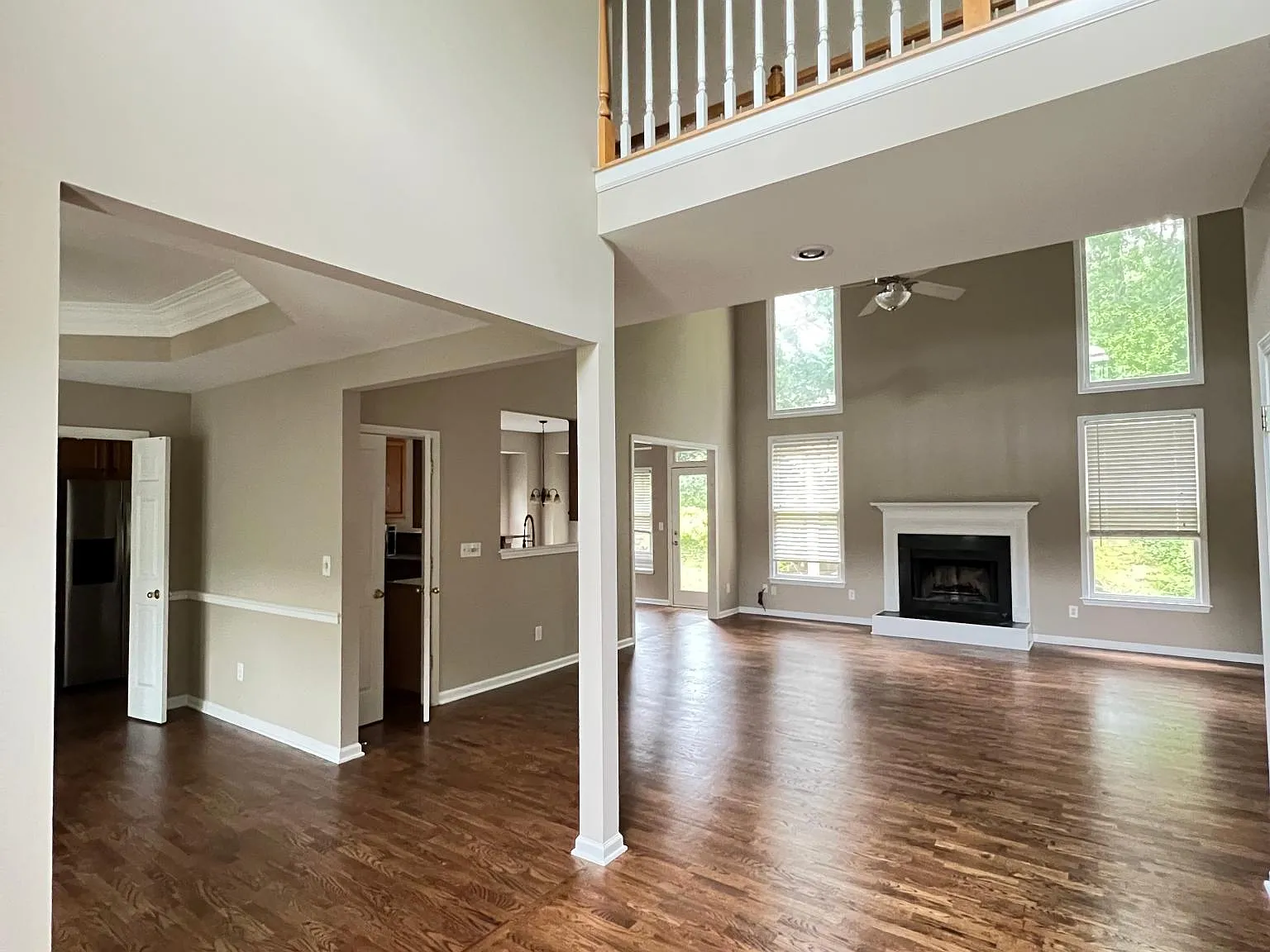 3 bed, 2.5 bath, 2869 sqft, $2,400 — Photo 4